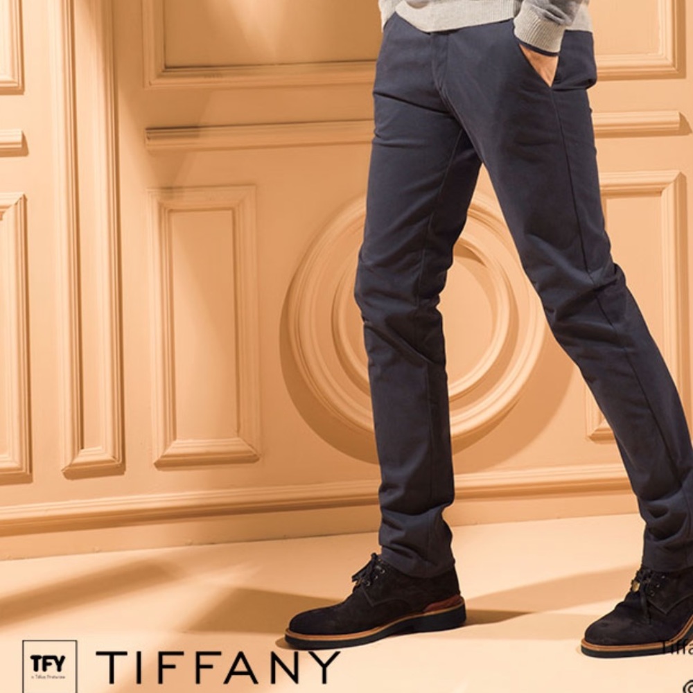 TFY by Tiffany nautical men’s classic chinos